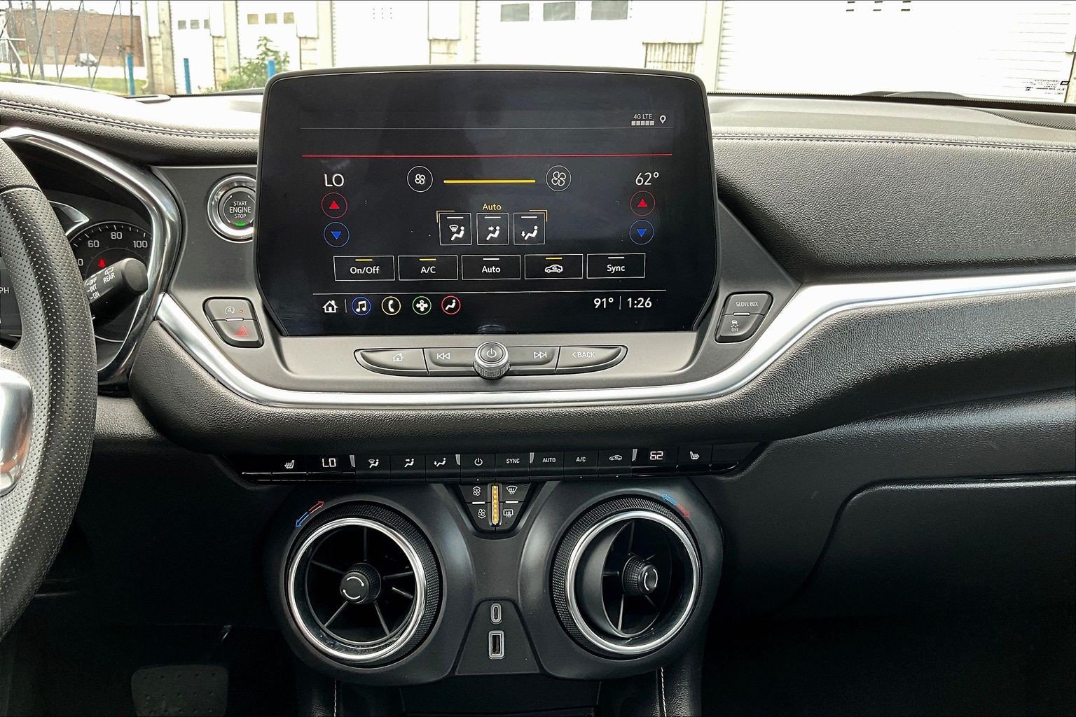 Used 2026 Chevrolet Blazer LT FWD image 12