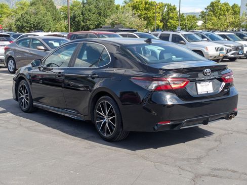 Used 2024 Toyota Camry SE FWD image 8