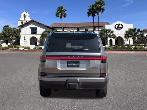 Certified 2025 Lexus GX 550 AWD/4WD image 3