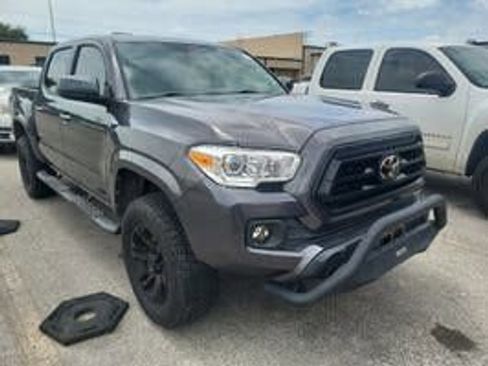 Used 2021 Toyota Tacoma SR w/ SR Convenience Package RWD image 4