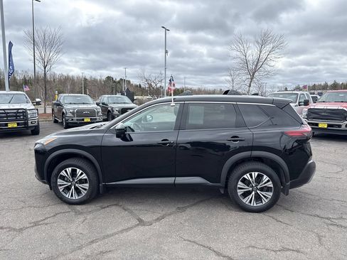 Used 2021 Nissan Rogue SV AWD/4WD image 9