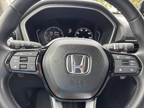 Used 2025 Honda Pilot EX-L image 25