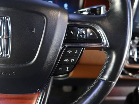 Used 2024 Lincoln Navigator Reserve AWD/4WD image 36