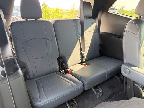 Used 2023 Buick Enclave Essence w/ Experience Buick Package AWD/4WD image 58