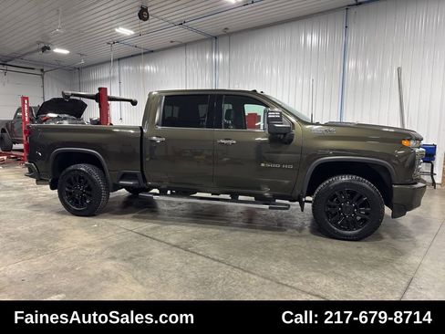 Used 2022 Chevrolet Silverado 2500 High Country w/ Z71 Off-Road Package image 22