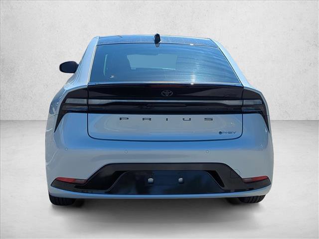 New 2026 Toyota Prius Plug-In Hybrid FWD image 6