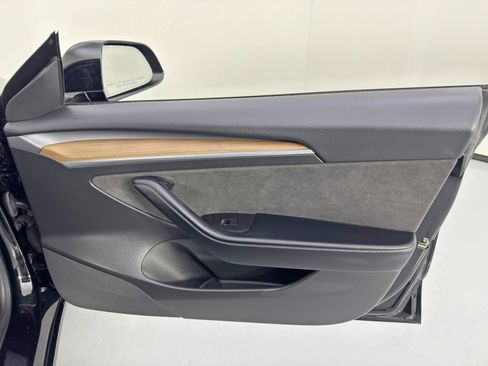 Used 2022 Tesla Model 3 Performance image 45