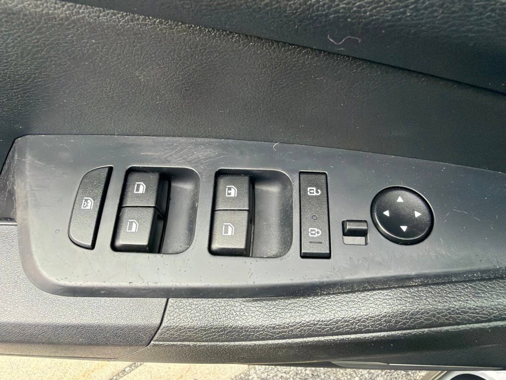 Used 2023 Kia Sportage LX FWD image 39