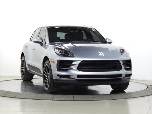 Used 2020 Porsche Macan AWD/4WD image 1