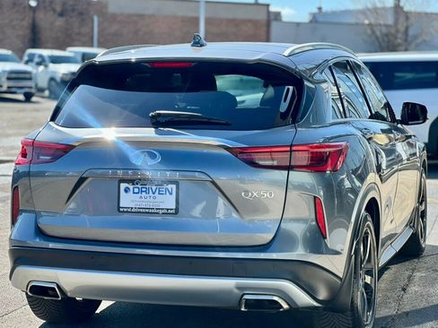 Used 2019 INFINITI QX50 Essential w/ Premium Heat Package image 5