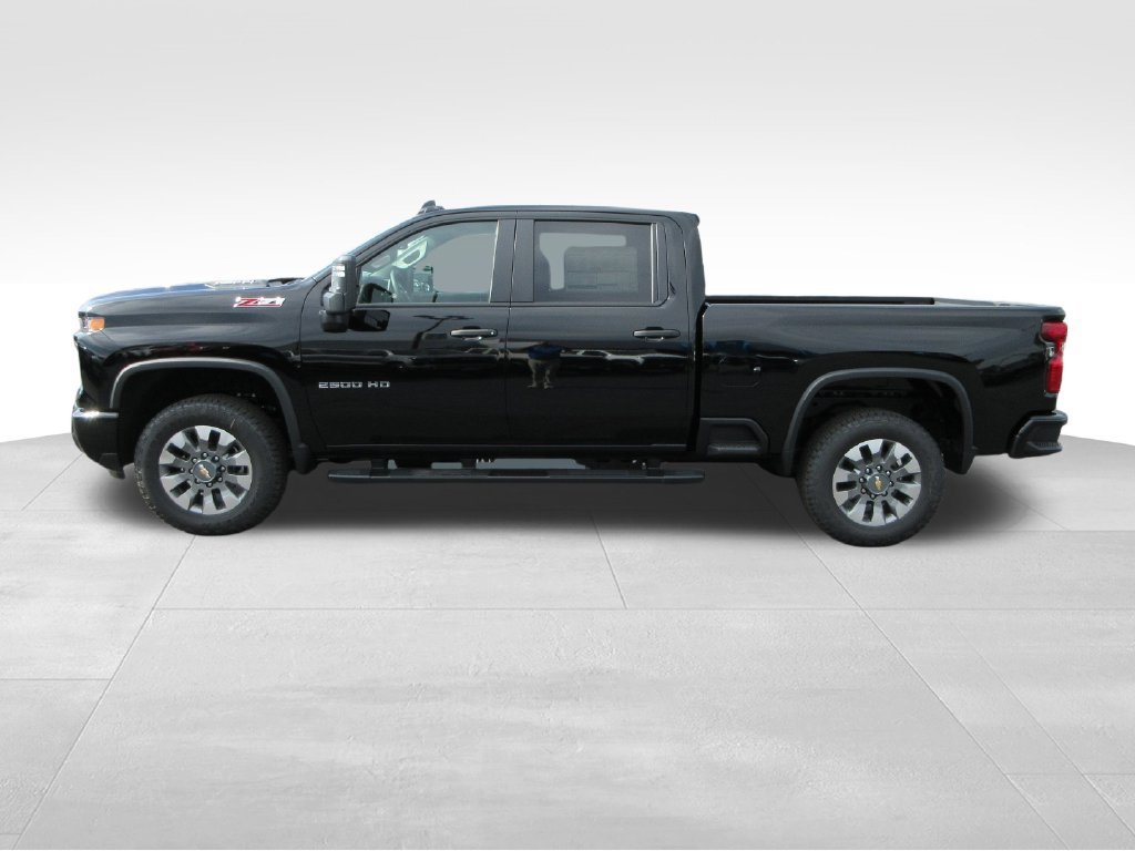 New 2026 Chevrolet Silverado 2500 Custom w/ Custom Value Package AWD/4WD image 3