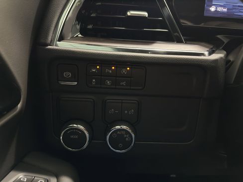 New 2026 Chevrolet Tahoe LS image 25