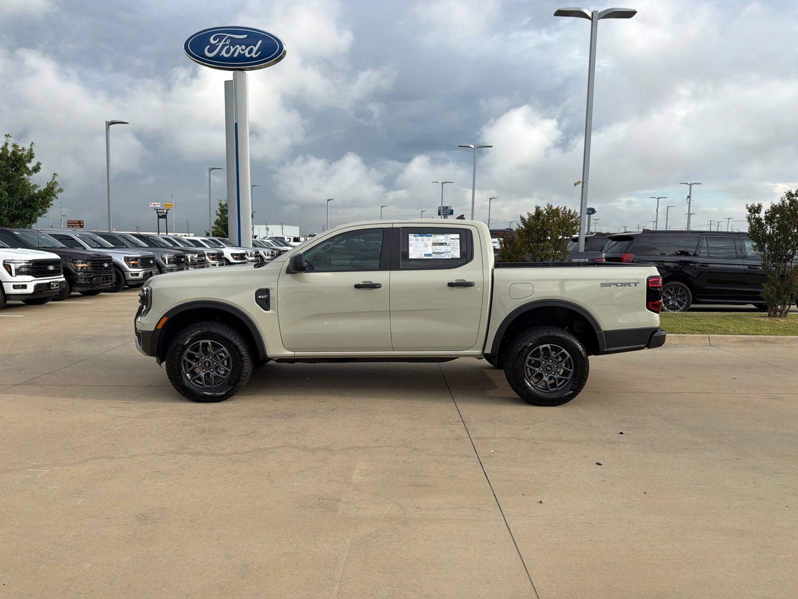 New 2026 Ford Ranger XLT RWD image 2