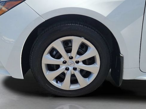 Used 2025 Toyota Corolla LE FWD image 25