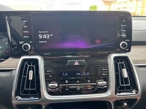 Used 2023 Kia Sorento SX Prestige AWD/4WD image 14