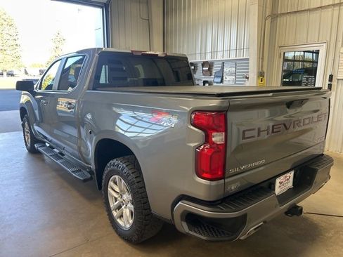 Used 2022 Chevrolet Silverado 1500 RST image 9