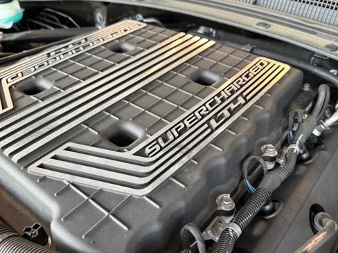 Used 2022 Chevrolet Camaro ZL1 RWD image 33
