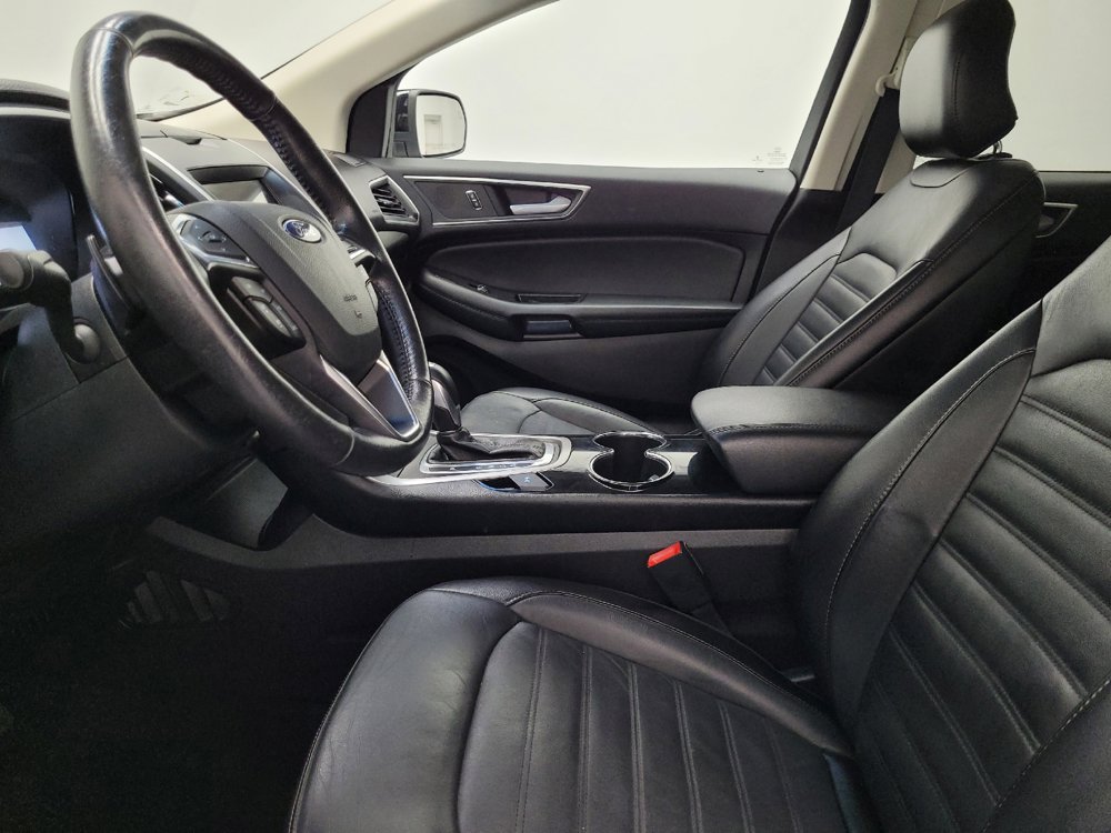 Used 2017 Ford Edge SEL w/ Equipment Group 201A AWD/4WD image 17