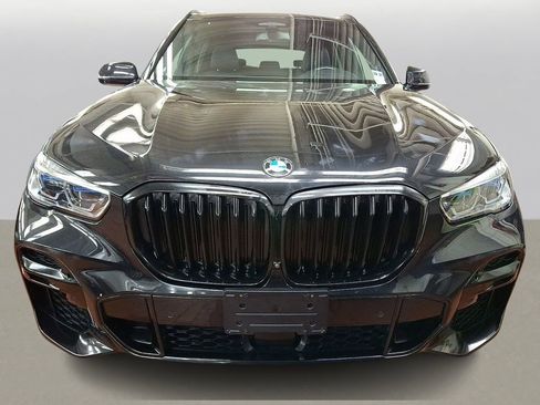 Used 2022 BMW X5 xDrive40i w/ M Sport Package AWD/4WD image 2