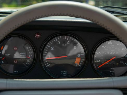 Used 1989 Porsche 911 Carrera image 17