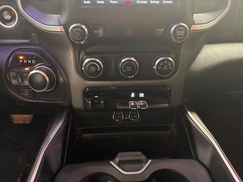 Used 2020 RAM 1500 Big Horn AWD/4WD image 20