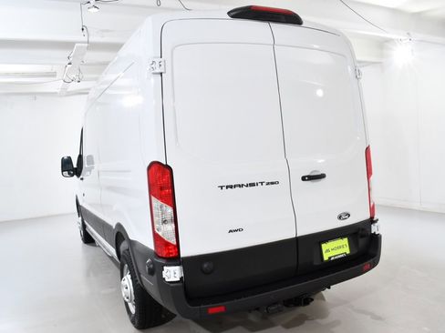 New 2026 Ford Transit 250 148 Medium Roof Extended AWD w/ Load Area Protection Package image 14