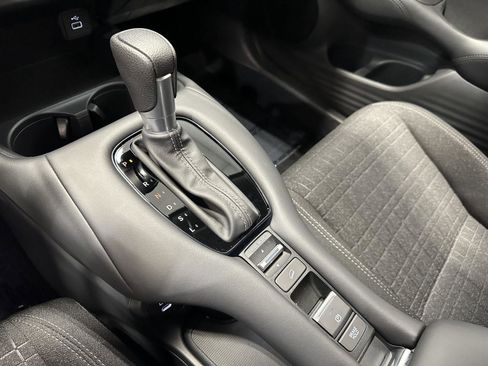 Certified 2025 Honda HR-V LX image 23
