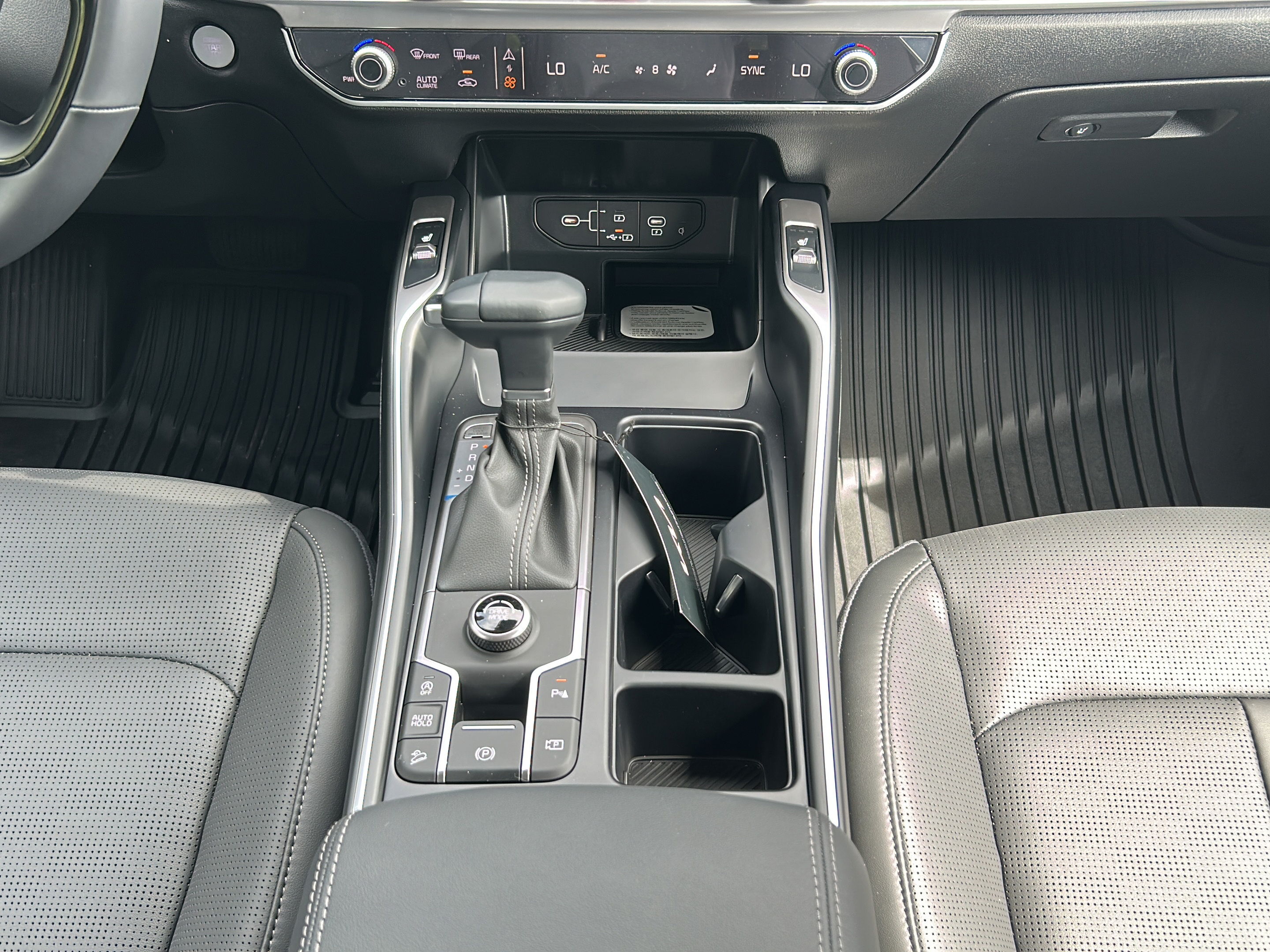 New 2026 Kia Sorento S FWD image 15