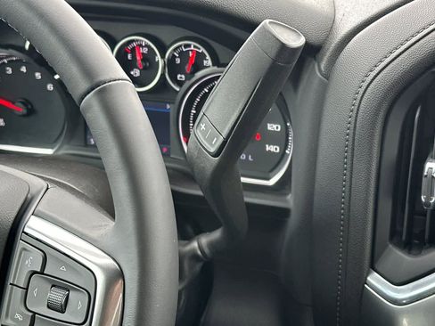 Used 2022 Chevrolet Silverado 1500 LT image 21