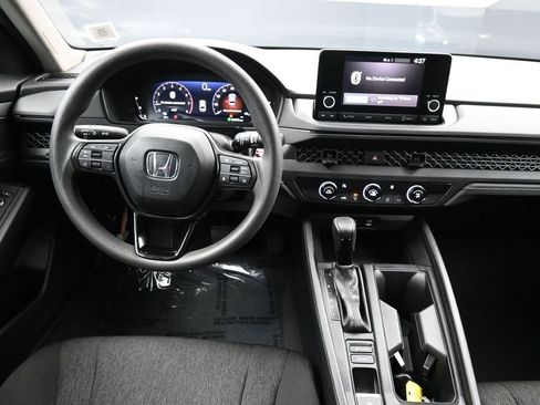 Certified 2023 Honda Accord LX image 19