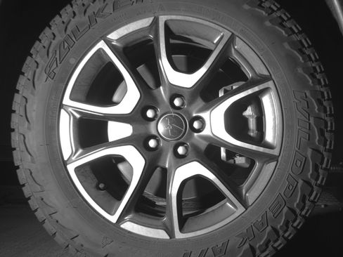 Used 2025 Jeep Compass Trailhawk image 13