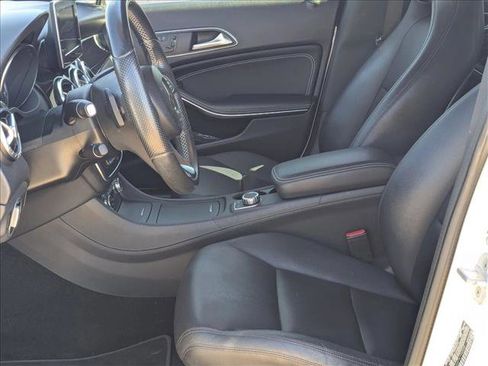 Used 2015 Mercedes-Benz CLA 250 4MATIC image 16