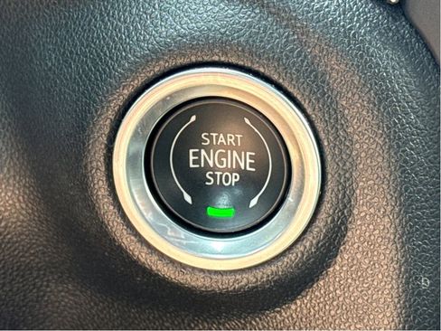 Used 2022 Chevrolet Silverado 1500 RST w/ Redline Edition image 18