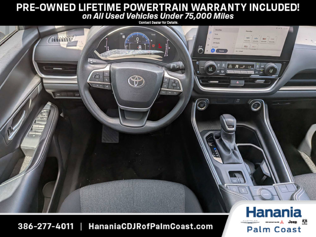 Used 2025 Toyota Grand Highlander FWD image 16
