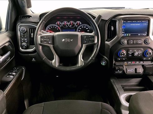 Used 2022 Chevrolet Silverado 1500 RST image 4