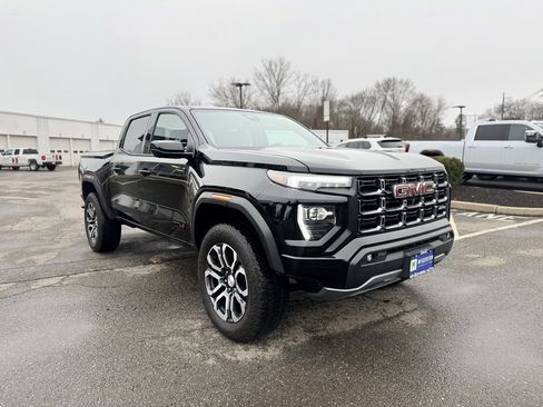 Used 2023 GMC Canyon AT4 w/ AT4 Premium Package image 8