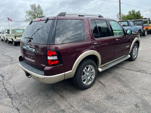 Used 2006 Ford Explorer Eddie Bauer AWD/4WD image 4