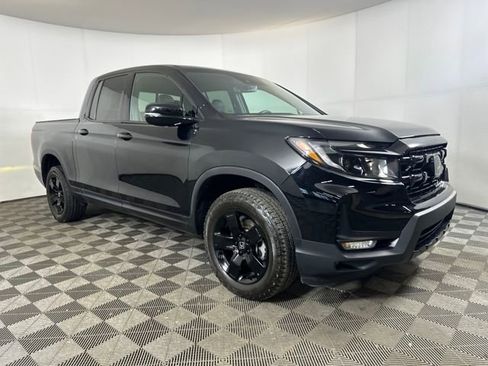 Used 2024 Honda Ridgeline Black Edition image 2