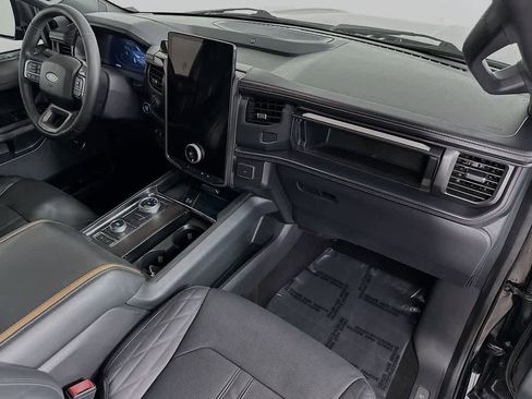Used 2022 Ford Expedition Max Platinum AWD/4WD image 34