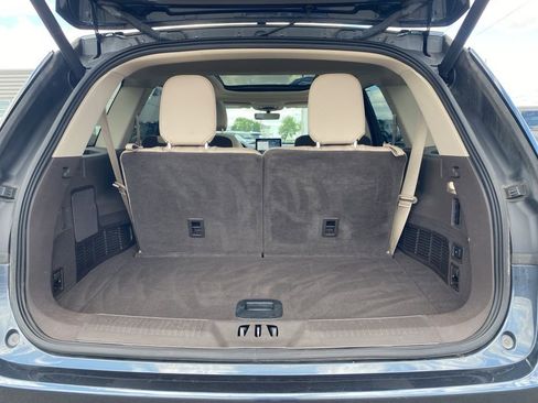 Used 2022 Lincoln Aviator Reserve w/ Elements Package Plus image 11