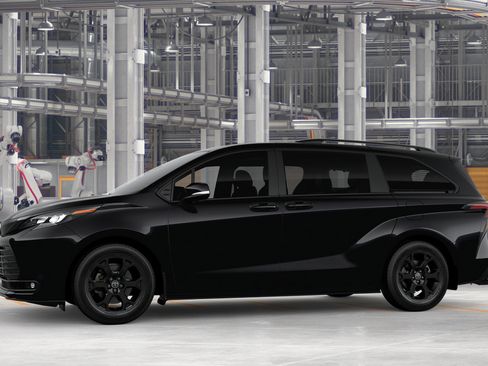New 2026 Toyota Sienna XLE Woodland Edition AWD/4WD image 5