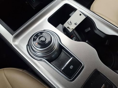 Certified 2023 Ford Edge SEL image 22