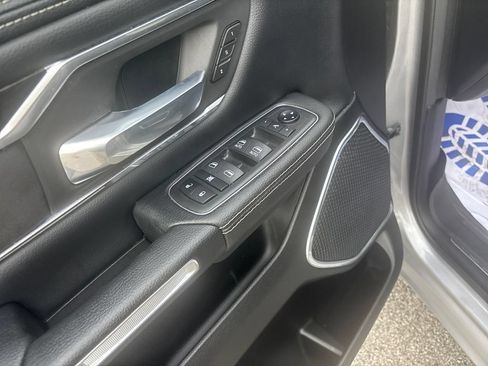 Used 2020 RAM 1500 Laramie w/ Sport Appearance Package AWD/4WD image 16