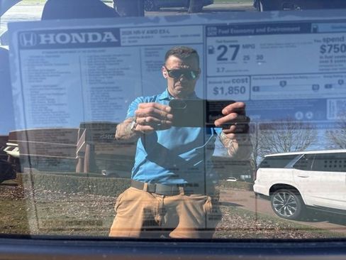 New 2026 Honda HR-V EX-L image 6