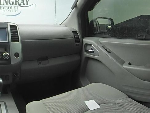 Used 2020 Nissan Frontier SV w/ Midnight Edition Floor Mats AWD/4WD image 15