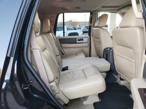 Used 2014 Ford Expedition XLT w/ Equipment Group 202A image 24