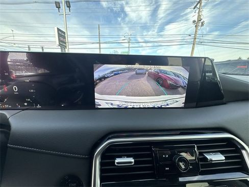 New 2026 Nissan Armada SV image 17