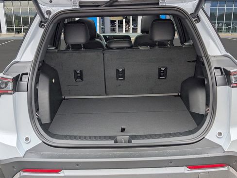 New 2026 Chevrolet Equinox ACTIV w/ Convenience Package III image 10