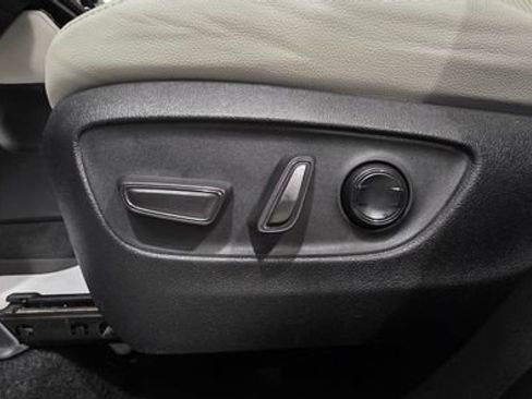 Used 2024 Toyota Grand Highlander Limited image 15