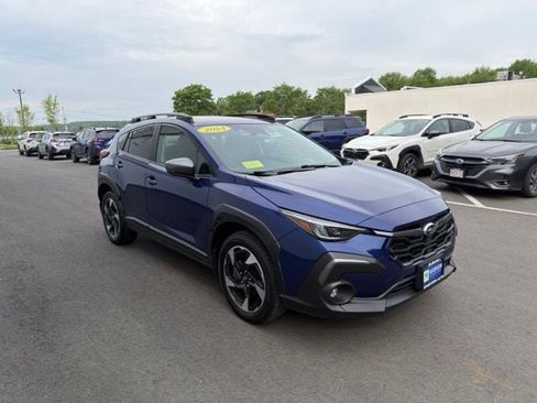 Used 2024 Subaru Crosstrek 2.5i Limited AWD/4WD image 5